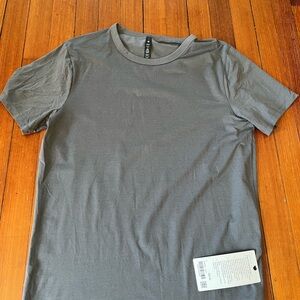 Men's Gray T-Shirt